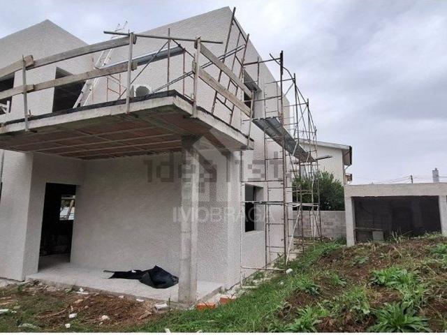 Casa venda em Palmeira, Braga