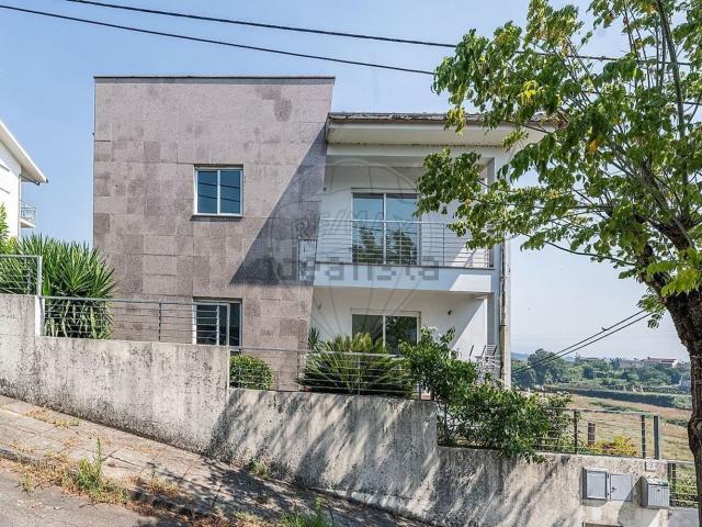 Casa venda em Palmeira, Braga