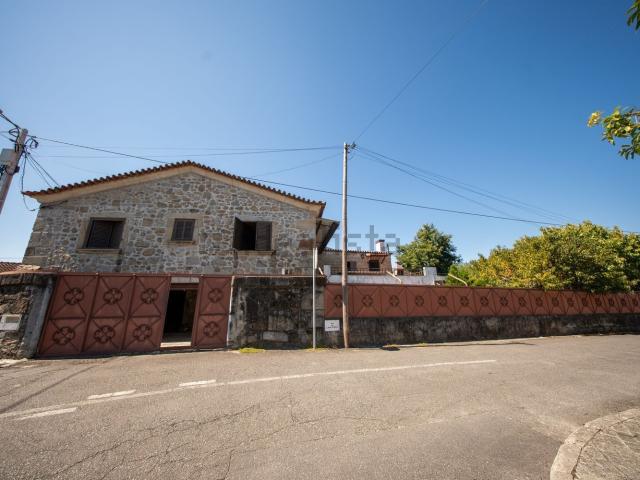 Casa venda em Palmeira, Braga