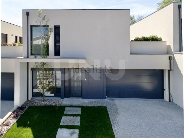 Casa venda em Palmeira, Braga