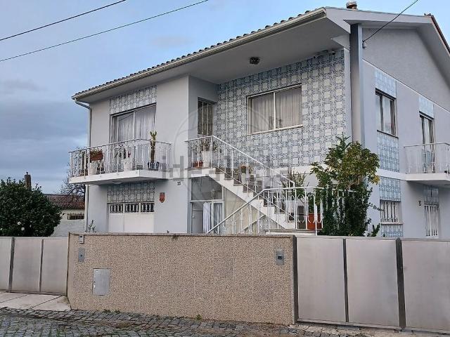 Casa venda em Palmeira, Braga