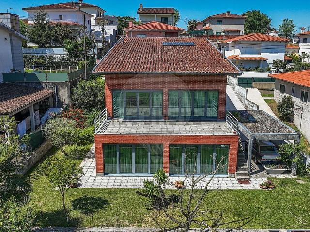 Casa venda em Palmeira, Braga