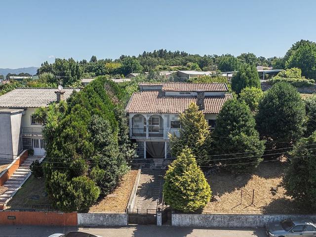 Casa venda em Palmeira, Braga