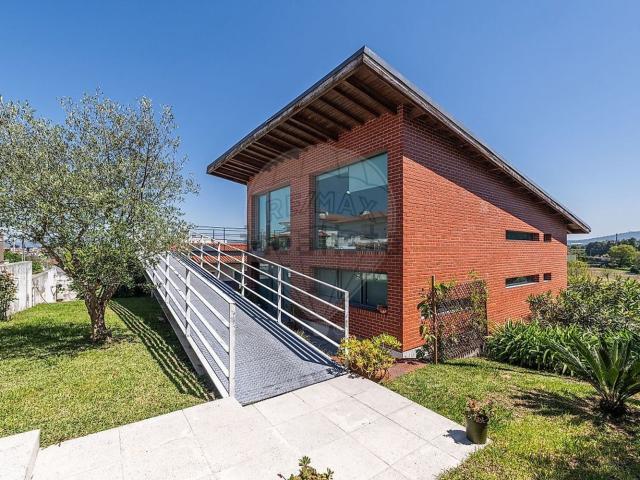 Casa venda em Palmeira, Braga