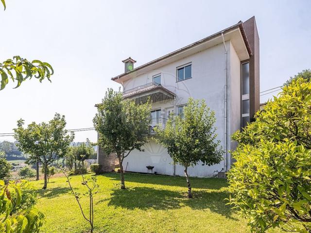 Casa venda em Palmeira, Braga