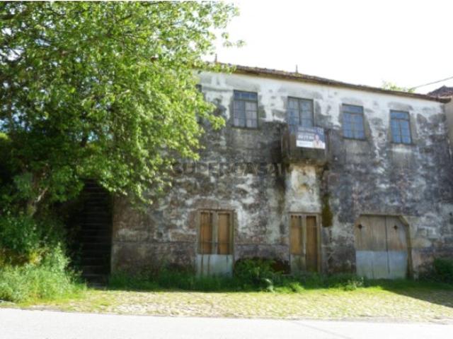 Casa venda em Covelo Do Gerez, Vila Real