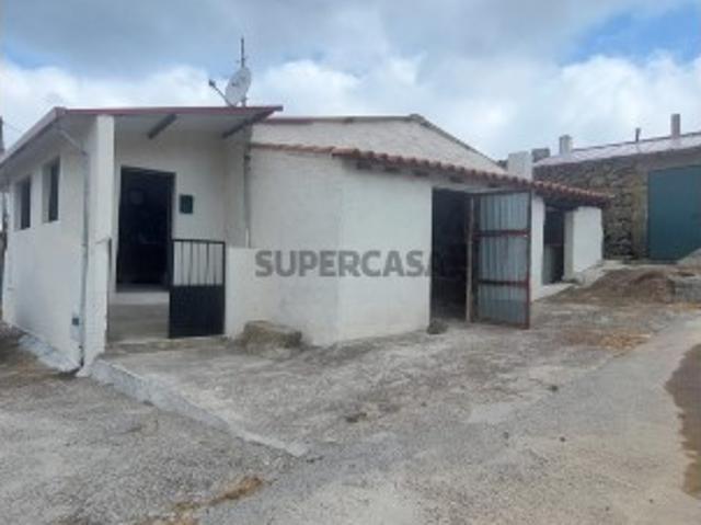 Casa venda em Chaves, Vila Real
