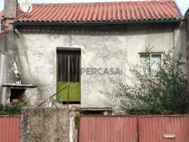 Casa venda em Candosa, Tábua