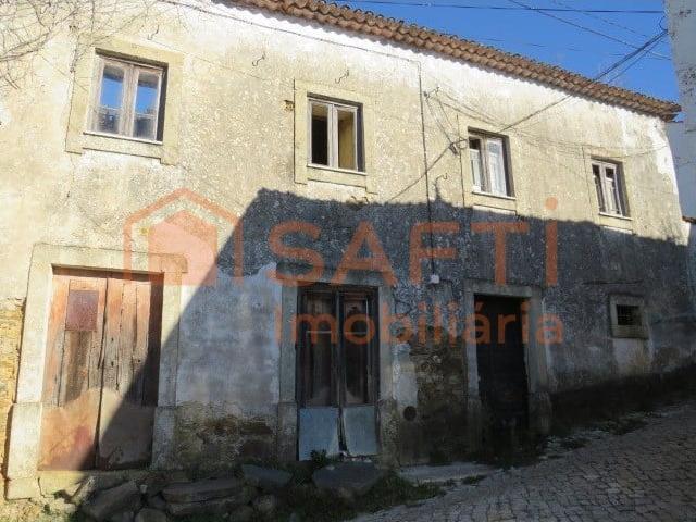Casa venda em Castanheira De Pêra, Leiria