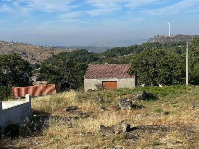 Casa venda em Chavães, Viseu