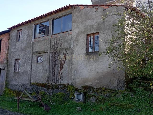 Casa venda em Oleirinhos, Bragança
