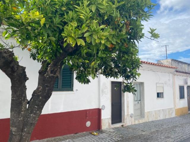 Casa venda em Barbacena e Vila Fernando, Elvas