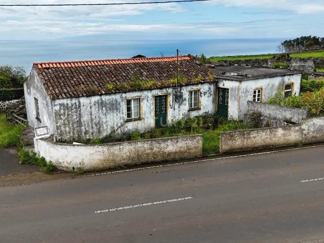 Casa venda em Açores, Doze Ribeiras