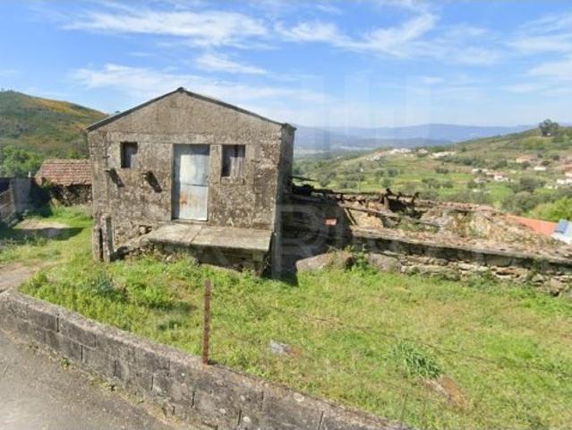 Casa venda em Souto de Baixo, Monção