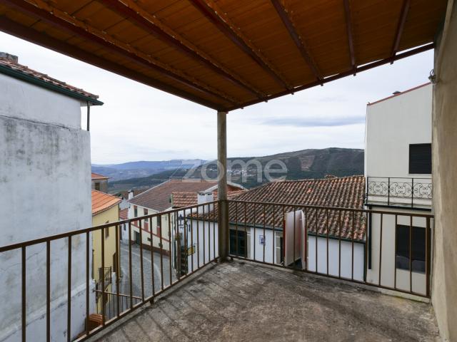 Casa venda em Sabrosa, Vila Real