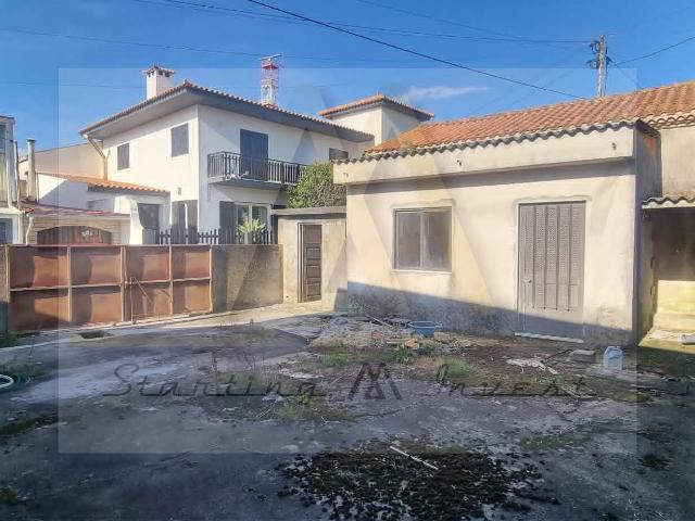Casa venda em A Ver-o-mar, Porto