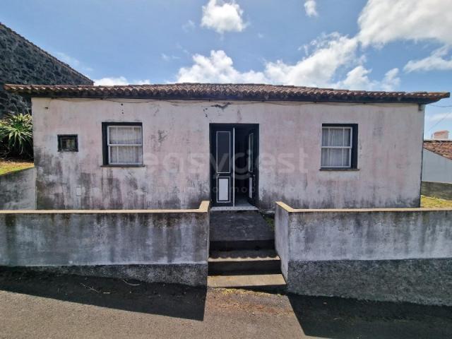 Casa venda em Açores, Calheta De Nesquim