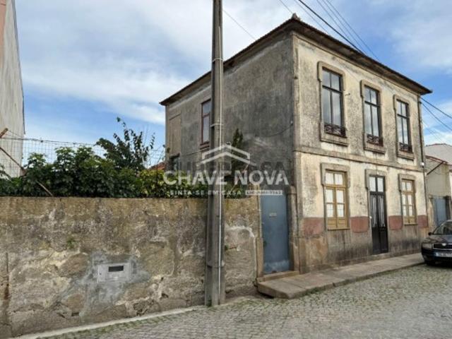 Casa venda em Maia, Pedras Rubras