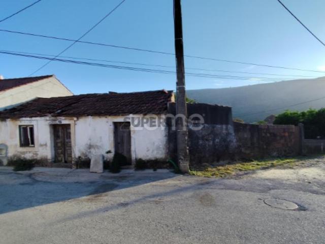Casa venda em Porto De Mós, Leiria