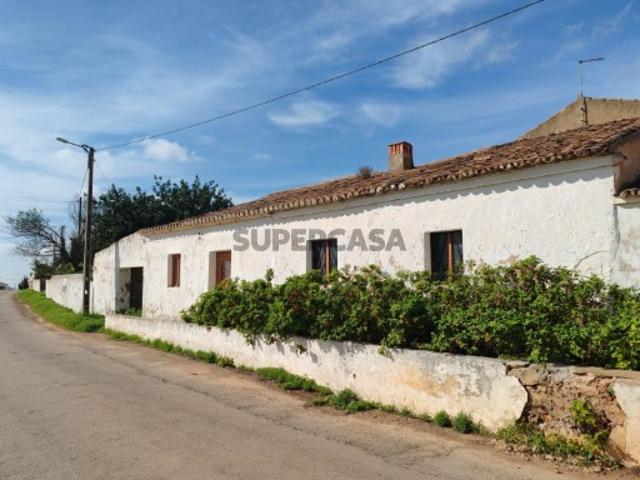 Casa venda em Amendoais e Cortezães, Tunes