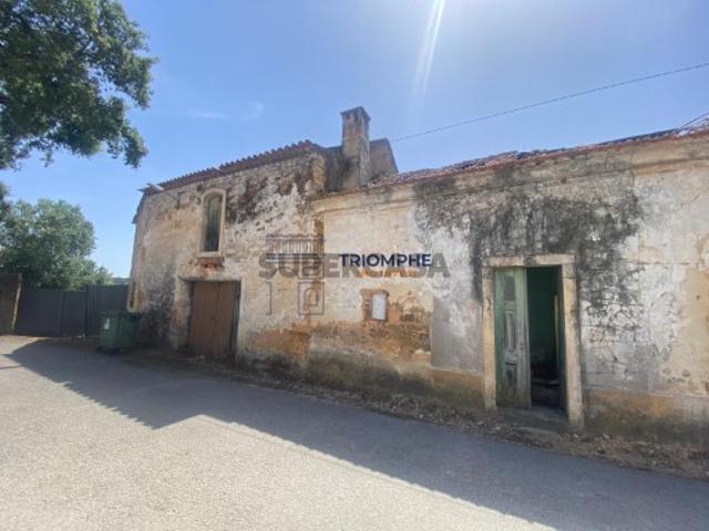 Casa venda em Rio Maior, Santarém