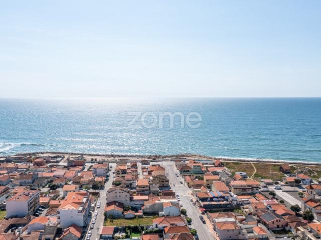Casa venda em Esmoriz, Bairro de Santa Luzia