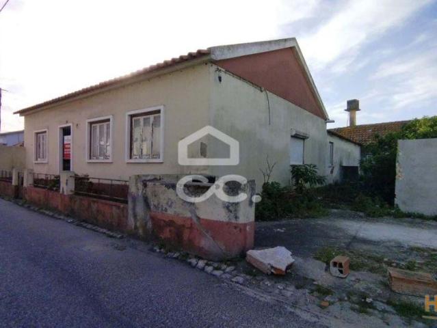 Casa venda em Marinha Grande, Leiria