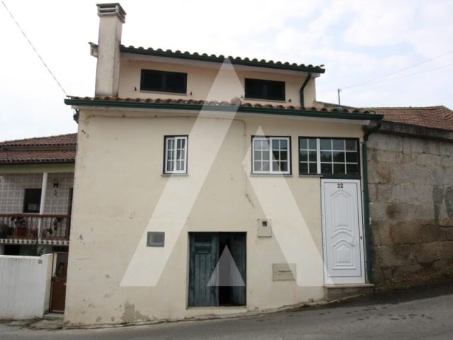Casa venda em Lajeosa Do Dão