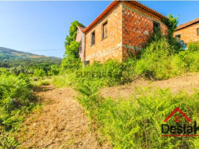 Casa venda em Carvais, São Pedro Do Sul