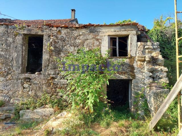 Casa venda em Vale De Cambra, Aveiro