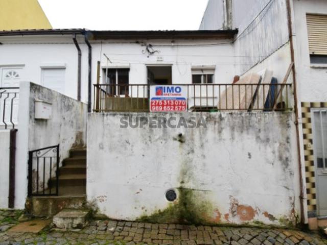 Casa venda em Castelo Branco, Dominguizo