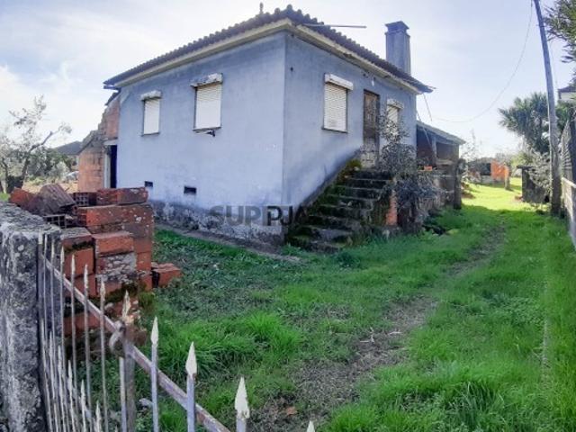 Casa venda em Lajeosa do Dão, Tondela
