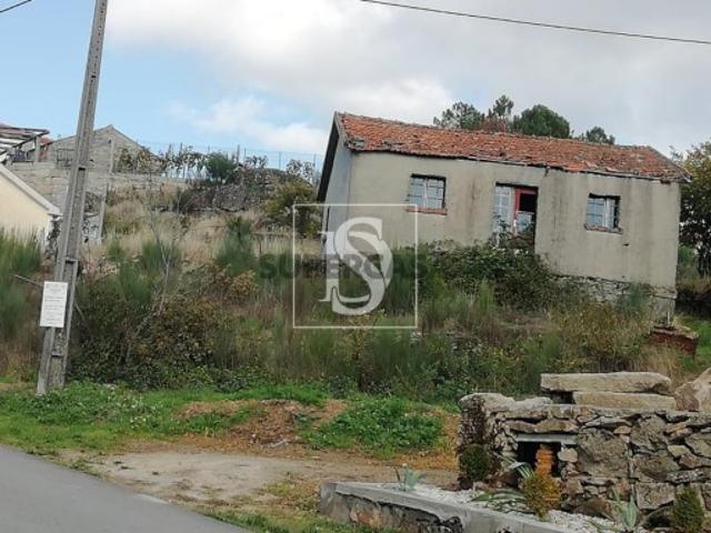 Casa venda em Alfarves, Vila Real