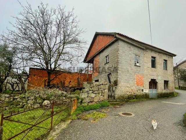 Casa venda em Lajeosa do Dão, Tondela