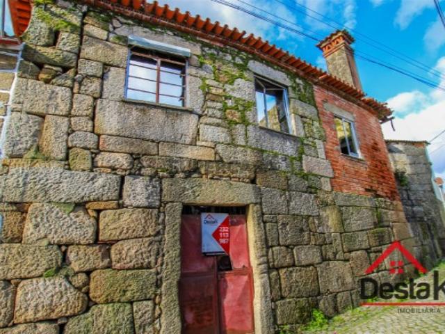 Casa venda em Caparrosa e Silvares, Tondela