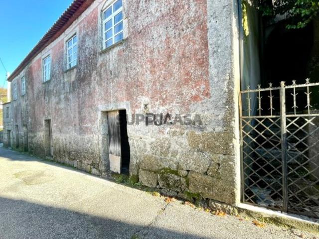 Casa venda em Mouraz e Vila Nova da Rainha, Tondela