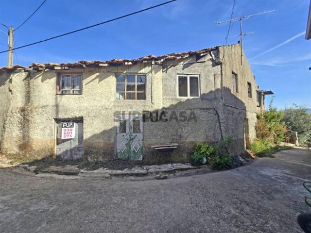 Casa venda em Santiago de Cassurrães e Póvoa de Cervães, Mangualde