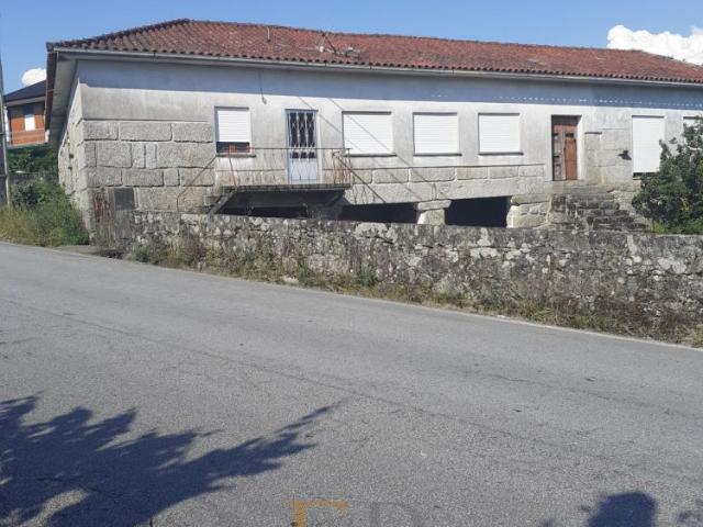 Casa venda em Póvoa De Lanhoso, Braga