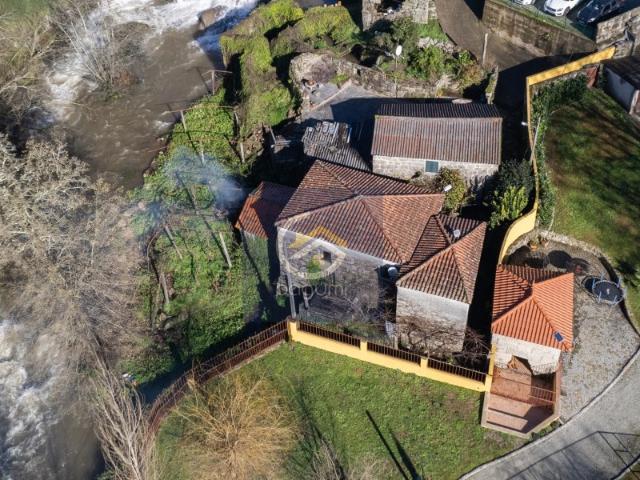 Casa venda em Guilhufe e Urrô, Marecos
