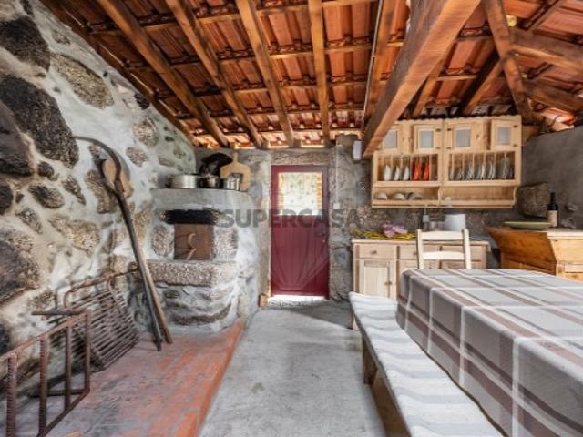 Casa venda em Póvoa De Lanhoso, Braga