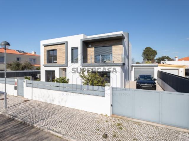 Casa venda em Azeitão (São Lourenço e São Simão), Setúbal