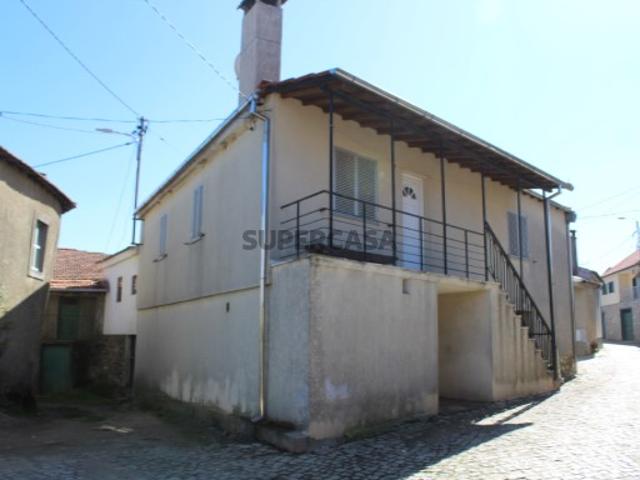 Casa venda em Lamas, Bragança