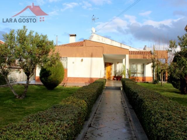 Casa venda em Lamas, Bragança
