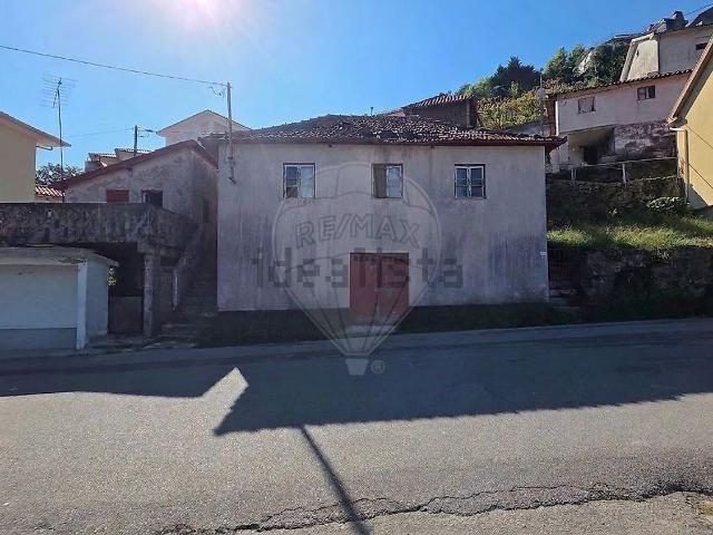 Casa venda em Parada de Bouro, Vieira do Minho