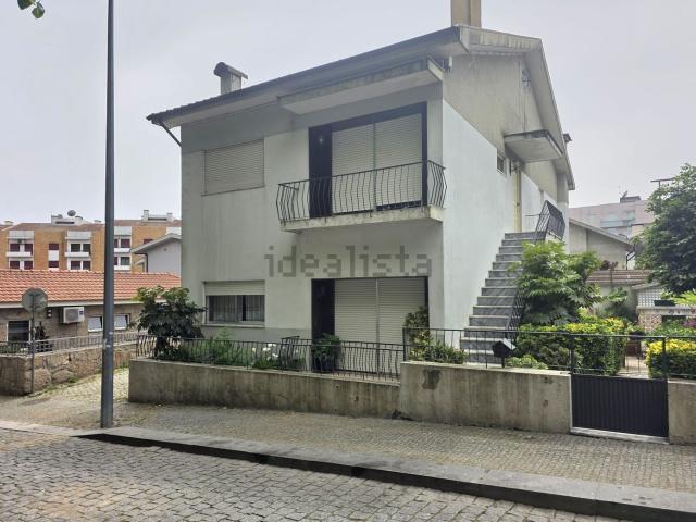 Casa alugar em Paredes, Bitarães