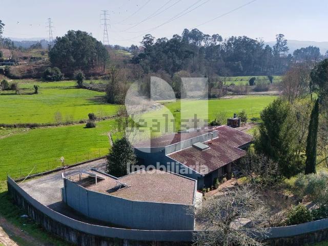 Casa venda em Paredes, Bitarães