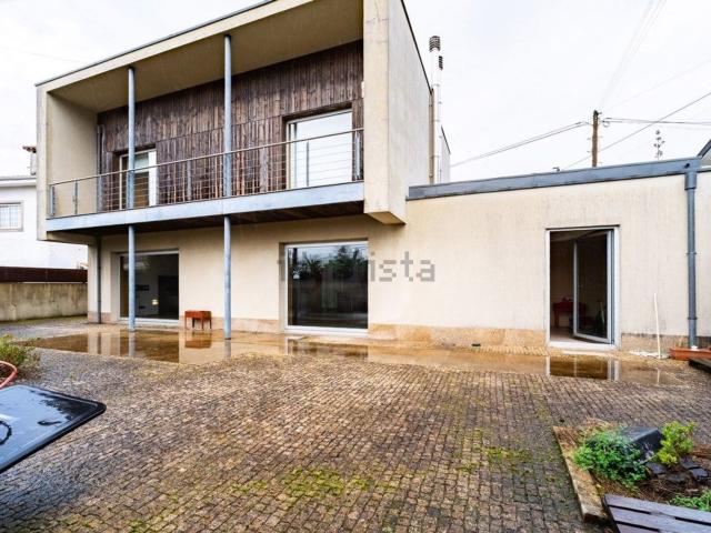 Casa venda em Paredes