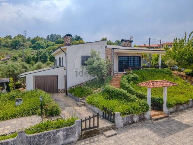 Casa venda em Paredes de Viadores, Porto