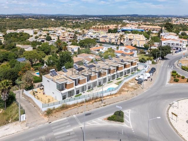 Casa venda em Albufeira e Olhos de Água, Albufeira