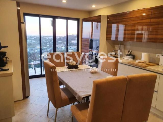 Casa venda em Albufeira e Olhos de Água, Albufeira
